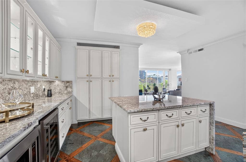 3310 Fairmount Street, #7D, Dallas, TX 75201 3310 Fairmount Street, #7D, Dallas, TX 75201