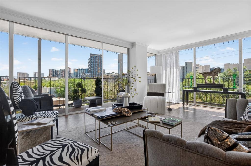 3310 Fairmount Street, #7D, Dallas, TX 75201 3310 Fairmount Street, #7D, Dallas, TX 75201