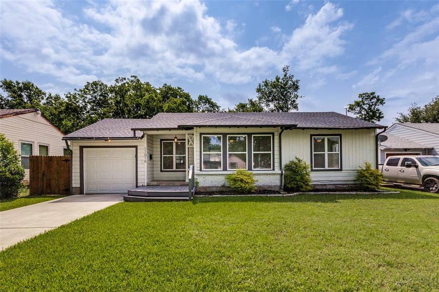 Property photo for 11016 Estacado Drive, Dallas, TX