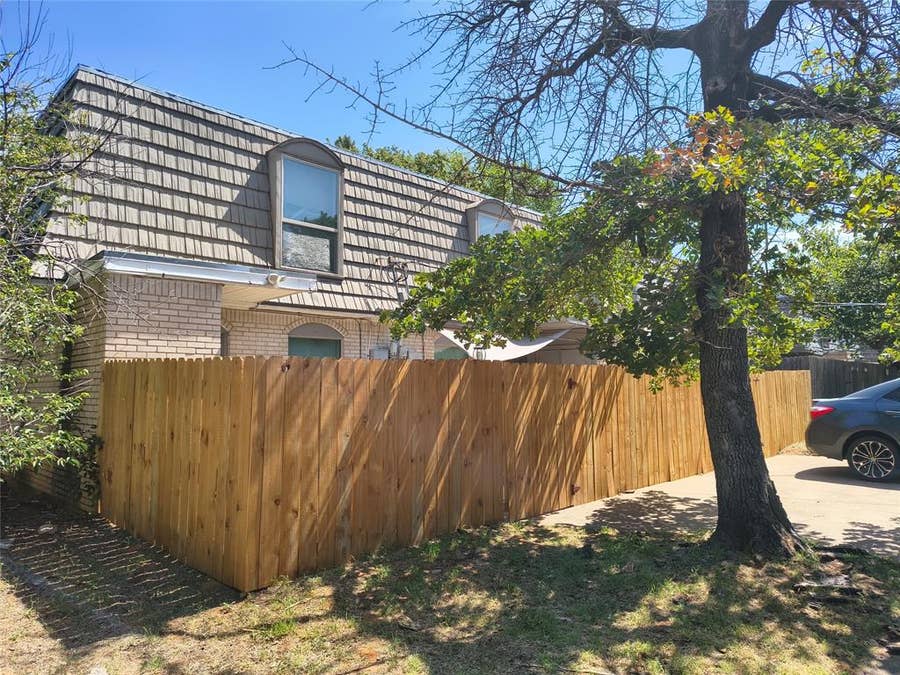 Property photo for 1912 W Sanford Street, Arlington, TX