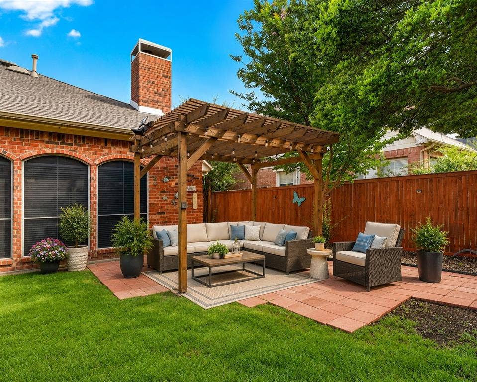 6005 Pin Oak Drive, McKinney, TX 75072 6005 Pin Oak Drive, McKinney, TX 75072