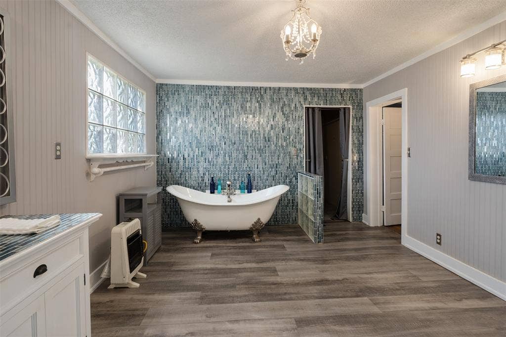 508 N Virginia Street, Terrell, TX 75160 508 N Virginia Street, Terrell, TX 75160