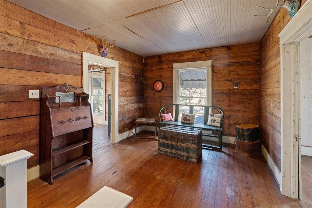 508 N Virginia Street, Terrell, TX 75160 508 N Virginia Street, Terrell, TX 75160