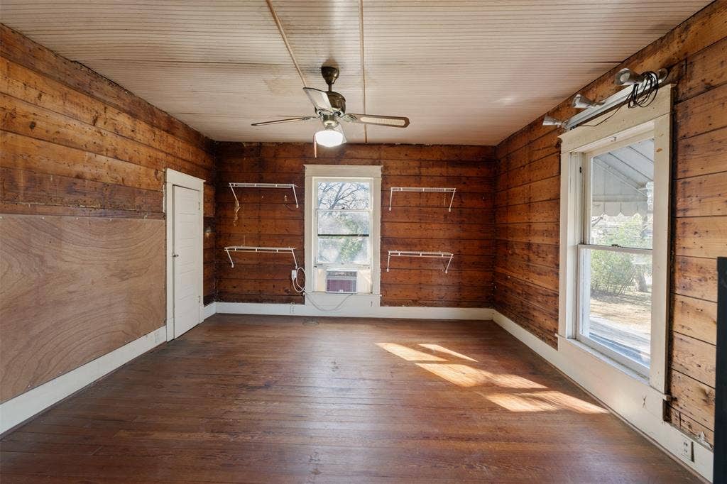 508 N Virginia Street, Terrell, TX 75160 508 N Virginia Street, Terrell, TX 75160