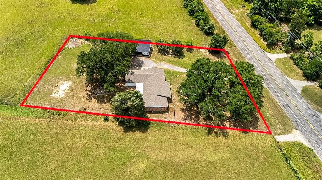 8677 State Highway 19 S, Athens, TX 75751 8677 State Highway 19 S, Athens, TX 75751