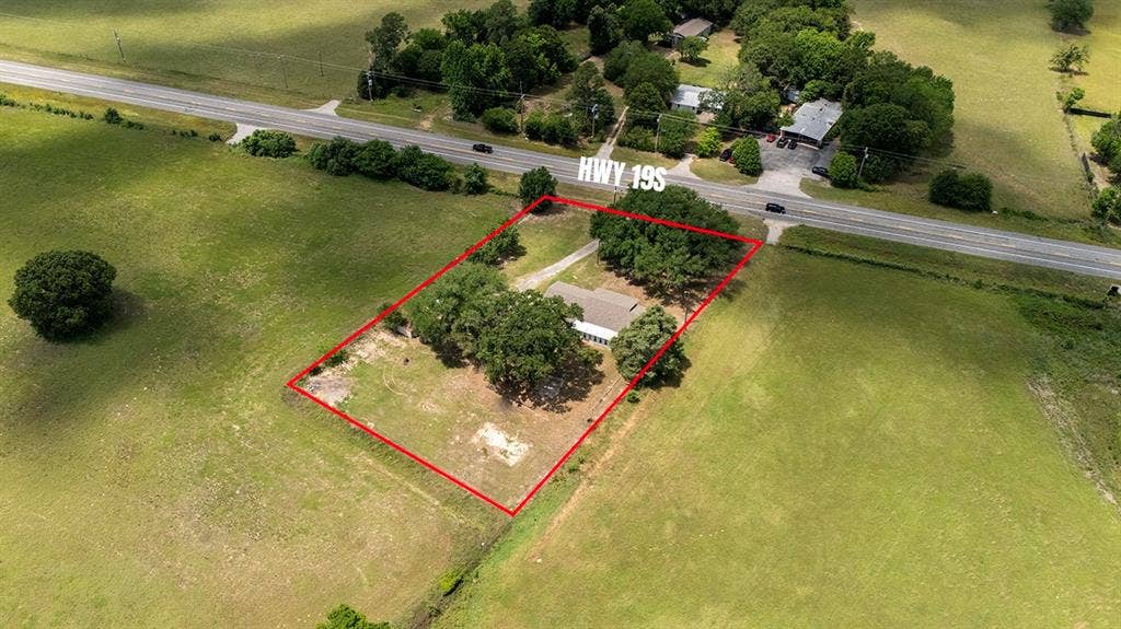 8677 State Highway 19 S, Athens, TX 75751 8677 State Highway 19 S, Athens, TX 75751