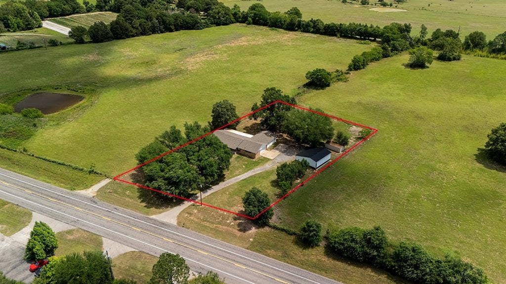 8677 State Highway 19 S, Athens, TX 75751 8677 State Highway 19 S, Athens, TX 75751