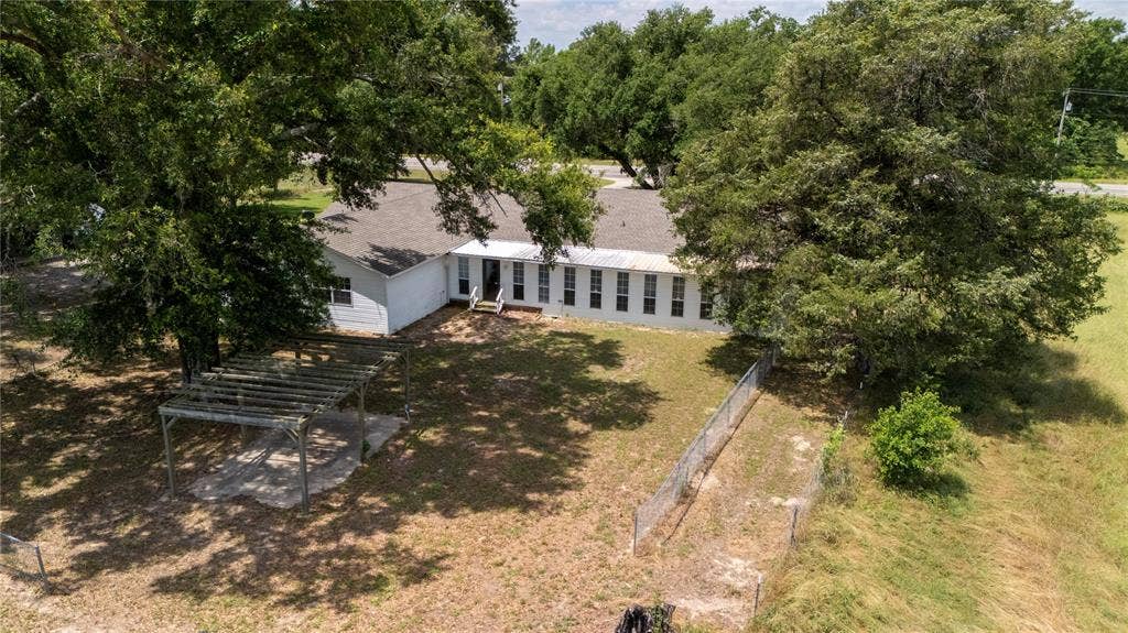 8677 State Highway 19 S, Athens, TX 75751 8677 State Highway 19 S, Athens, TX 75751