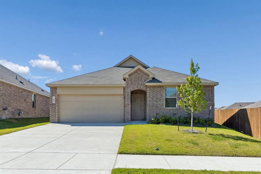 Property photo for 1527 Fearless Lane, Crandall, TX