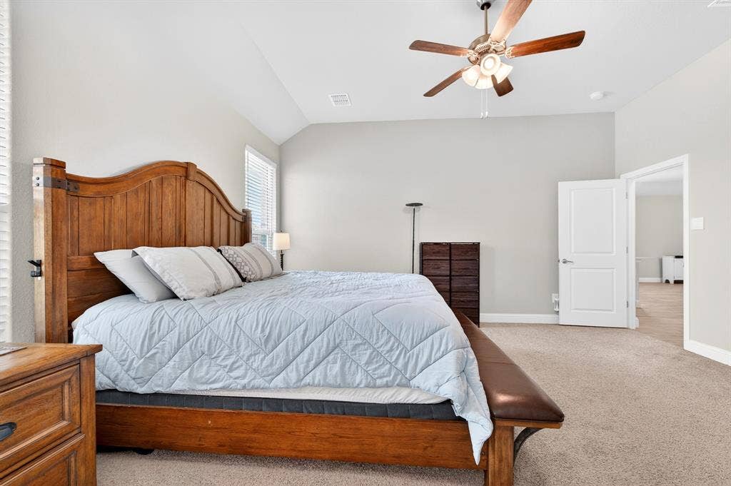 829 Poppie Lane, Midlothian, TX 76065 829 Poppie Lane, Midlothian, TX 76065