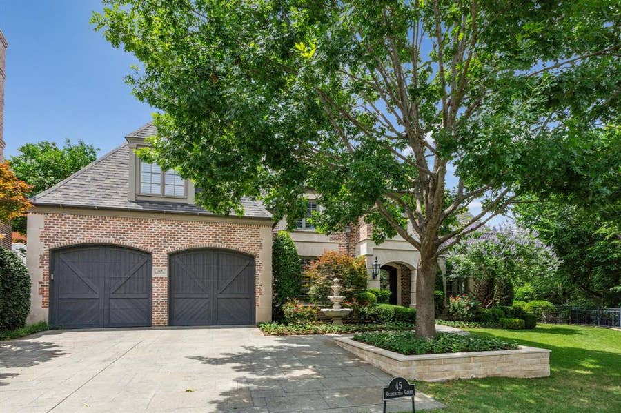 Property photo for 45 Kennington Court, Dallas, TX