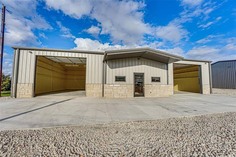 Property photo for 2667-E S US Highway 69, Greenville, TX