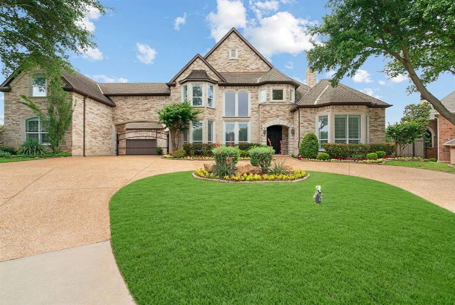 Property photo for 1203 Earlston Court, Southlake, TX