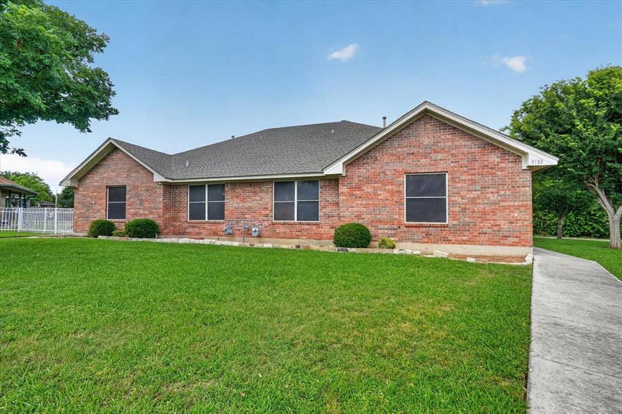 Property photo for 3132 Cedar Hill Street, Denton, TX
