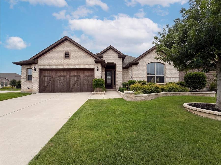Property photo for 1028 Chambers Creek Cove, McKinney, TX