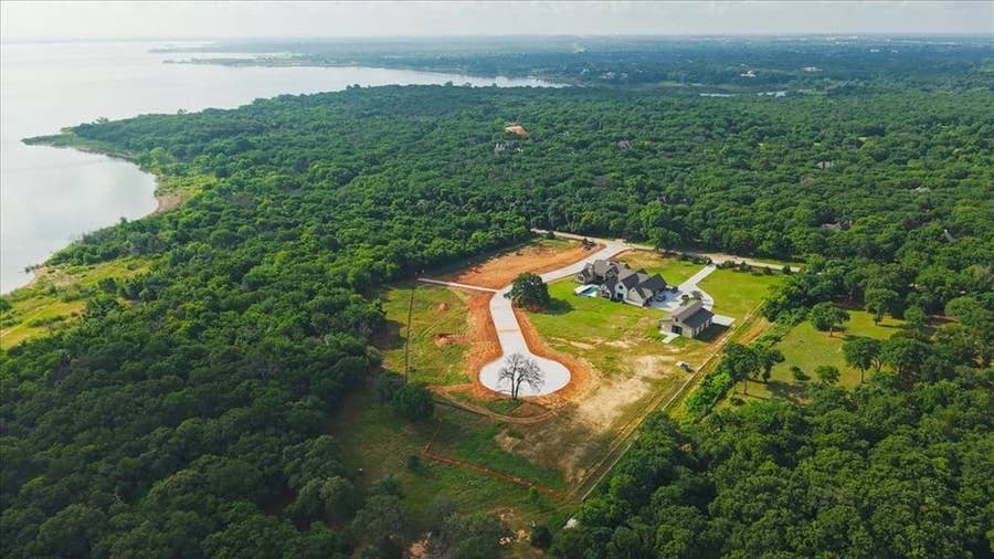 Property photo for 4 Hideaway, Southlake, TX