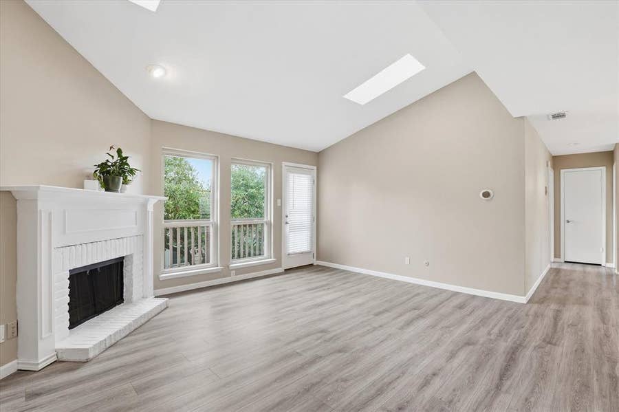 Property photo for 5616 Preston Oaks Road, #404, Dallas, TX