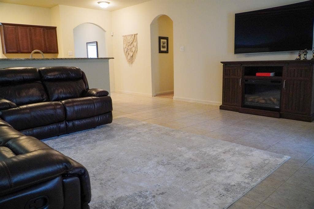13624 Helix Bridge Way, Crowley, TX 76036 13624 Helix Bridge Way, Crowley, TX 76036