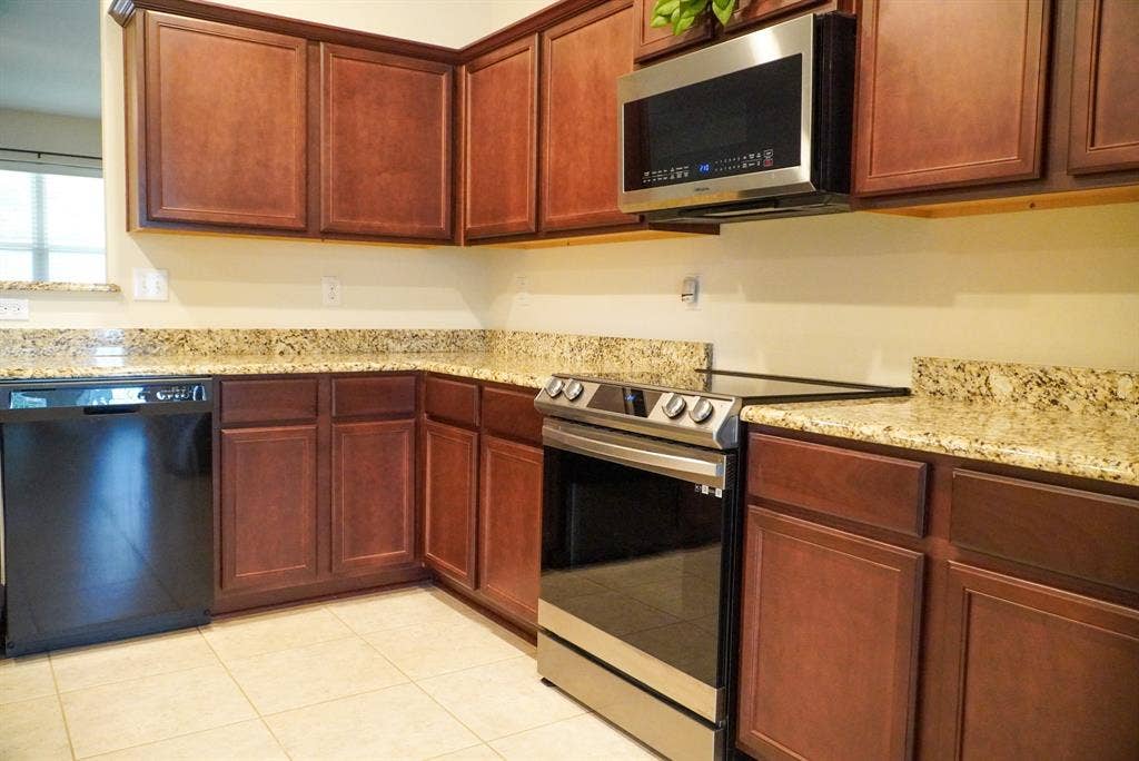 13624 Helix Bridge Way, Crowley, TX 76036 13624 Helix Bridge Way, Crowley, TX 76036