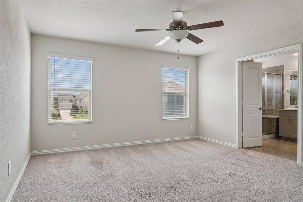 2669 Kings Canyon Mews, Corinth, TX 76210 Primary Bedroom