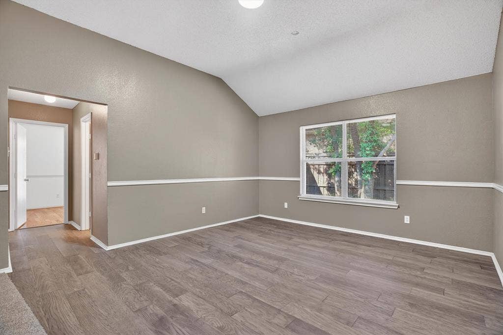 549 Dylan Court, Azle, TX 76020 549 Dylan Court, Azle, TX 76020