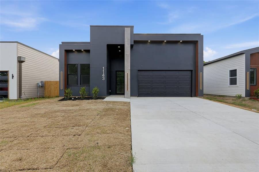 Property photo for 1143 Riverwood Road, Dallas, TX