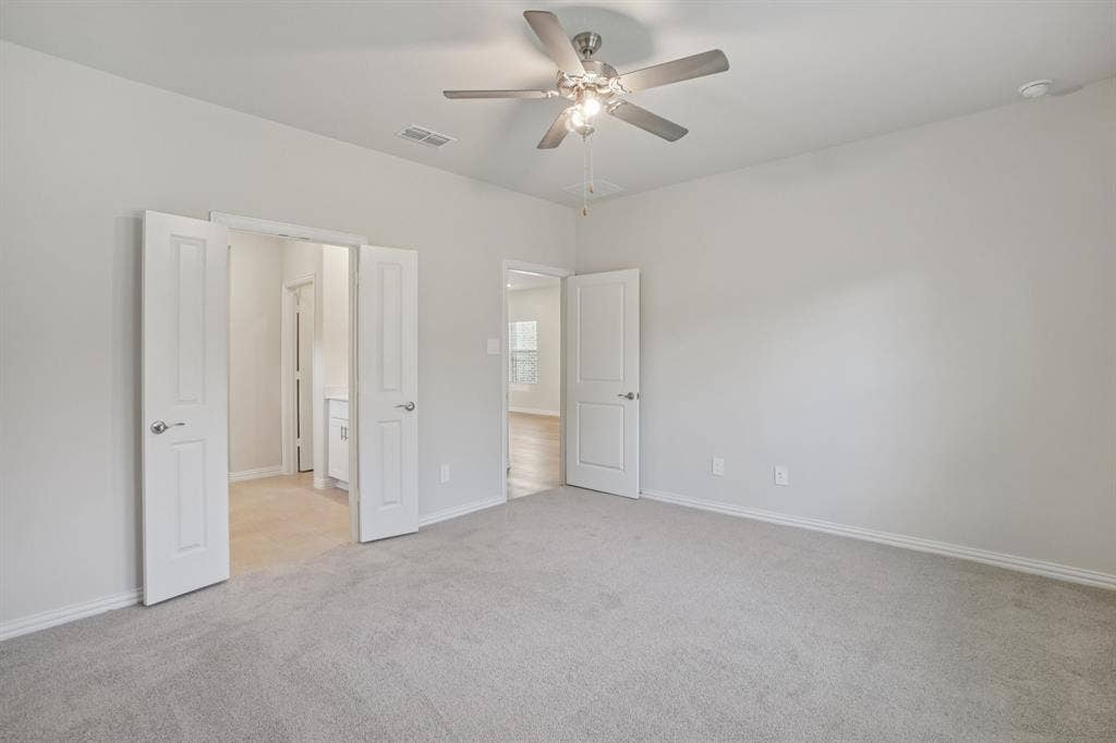 3056 Belton Drive, Farmersville, TX 75442 Photo is not of the actual home, but is an inspirational photo of builder’s model home and may depict options, furnishings, and/or decorator features that are not included.