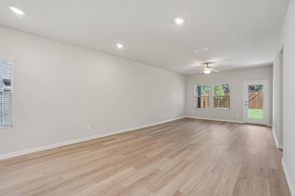 3056 Belton Drive, Farmersville, TX 75442 Photo is not of the actual home, but is an inspirational photo of builder’s model home and may depict options, furnishings, and/or decorator features that are not included.