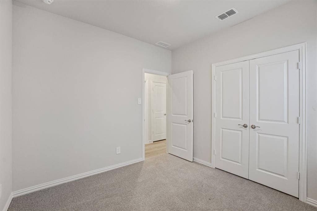 3056 Belton Drive, Farmersville, TX 75442 Photo is not of the actual home, but is an inspirational photo of builder’s model home and may depict options, furnishings, and/or decorator features that are not included.