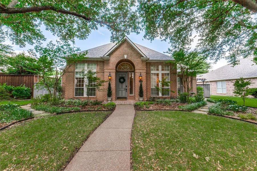Property photo for 6841 Colonnade Drive, Plano, TX