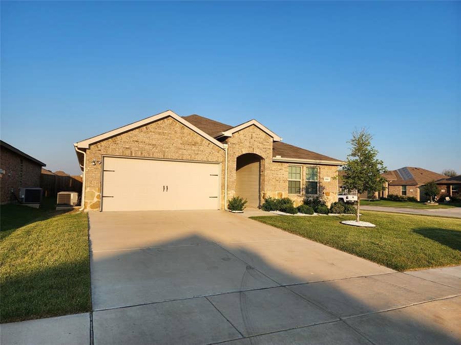 Property photo for 100 Stovall Lane, Caddo Mills, TX