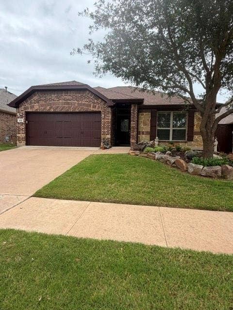 Property photo for 202 Tower Circle, Terrell, TX