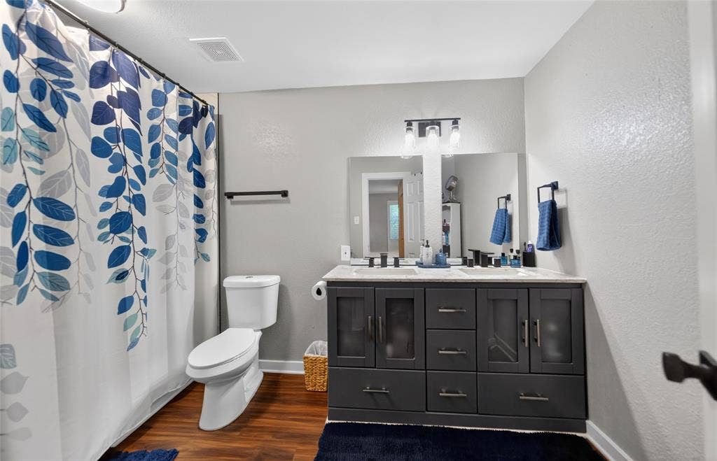 614 Colonial Drive, Athens, TX 75751 614 Colonial Drive, Athens, TX 75751
