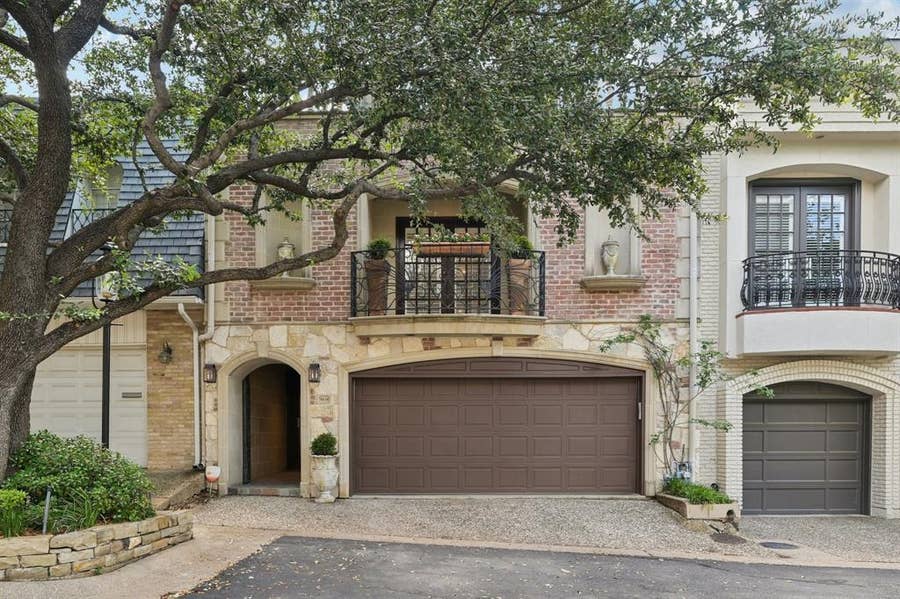 Property photo for 4656 Christopher Place, Dallas, TX