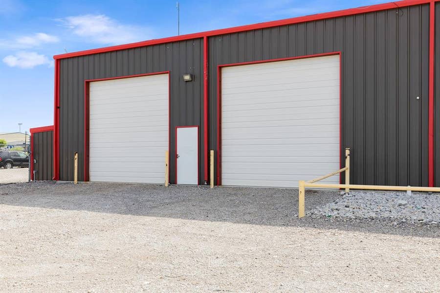 Property photo for 2601 S Highway 287, #600, Decatur, TX
