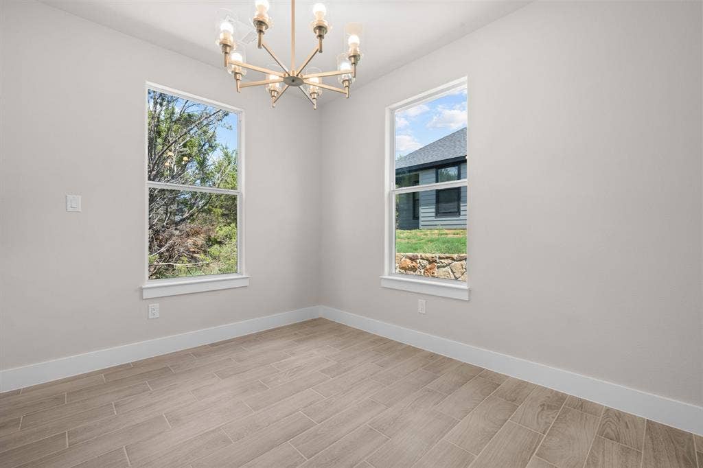 5621 San Jacinto Drive, Granbury, TX 76048 5621 San Jacinto Drive, Granbury, TX 76048