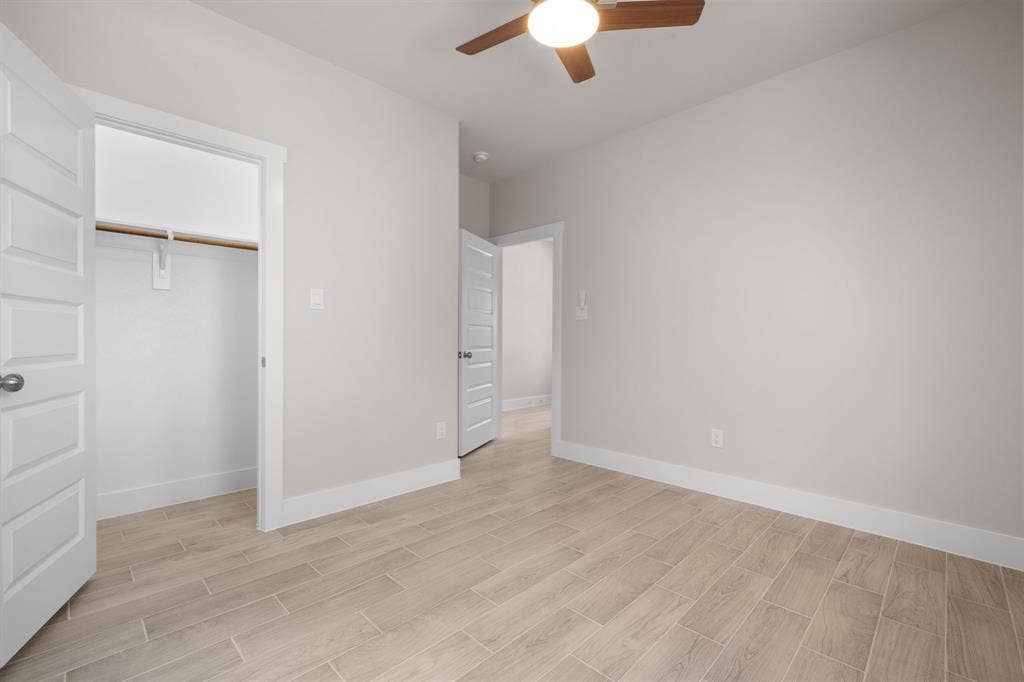 5621 San Jacinto Drive, Granbury, TX 76048 5621 San Jacinto Drive, Granbury, TX 76048