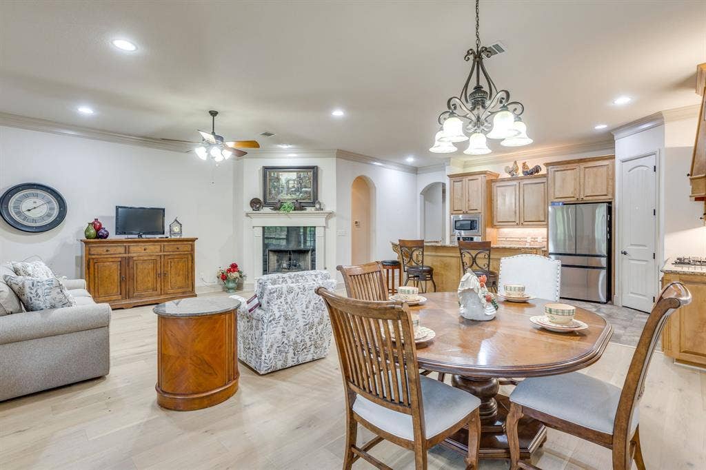 2304 Marseilles Court, Granbury, TX 76048 2304 Marseilles Court, Granbury, TX 76048
