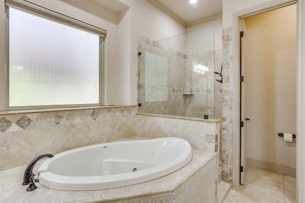 2304 Marseilles Court, Granbury, TX 76048 2304 Marseilles Court, Granbury, TX 76048