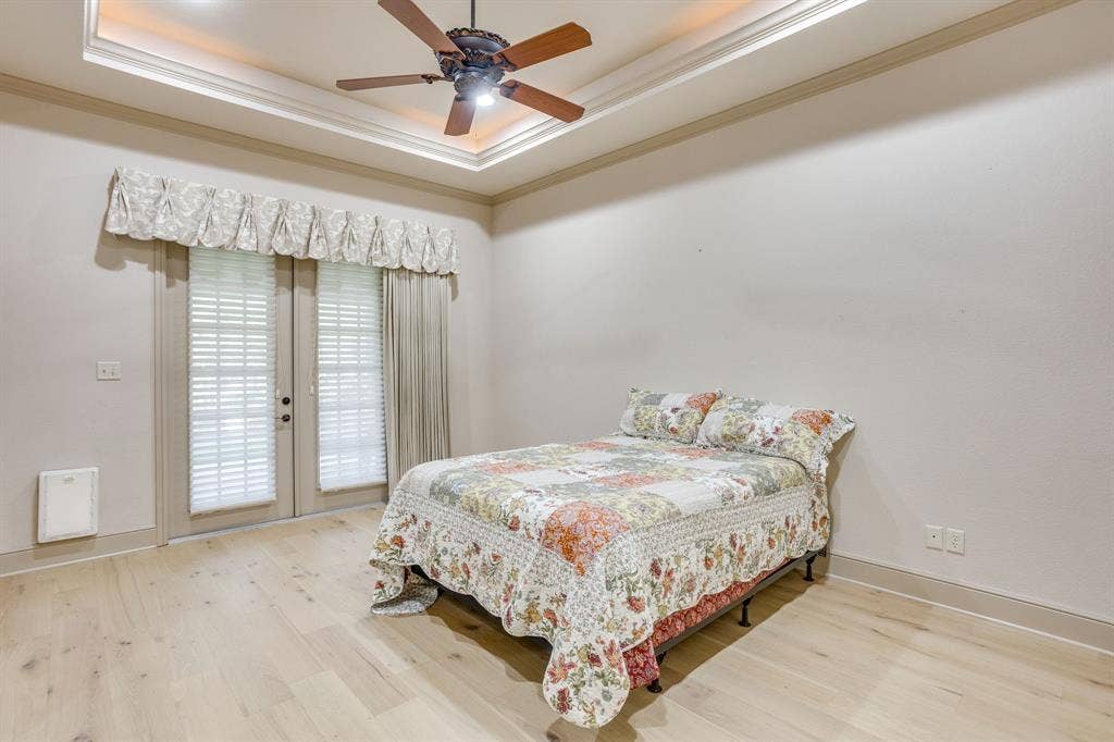 2304 Marseilles Court, Granbury, TX 76048 2304 Marseilles Court, Granbury, TX 76048