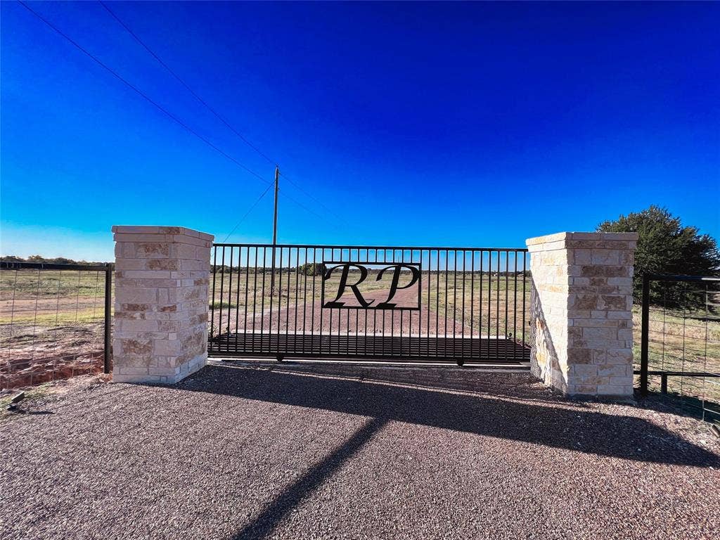 1500 Private Road 8496, Athens, TX 75832 River Point offers the ideal blend of gated privacy and space for a custom barndominium lifestyle.