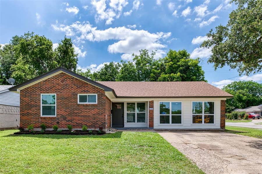 Property photo for 500 Dover Drive, Richardson, TX