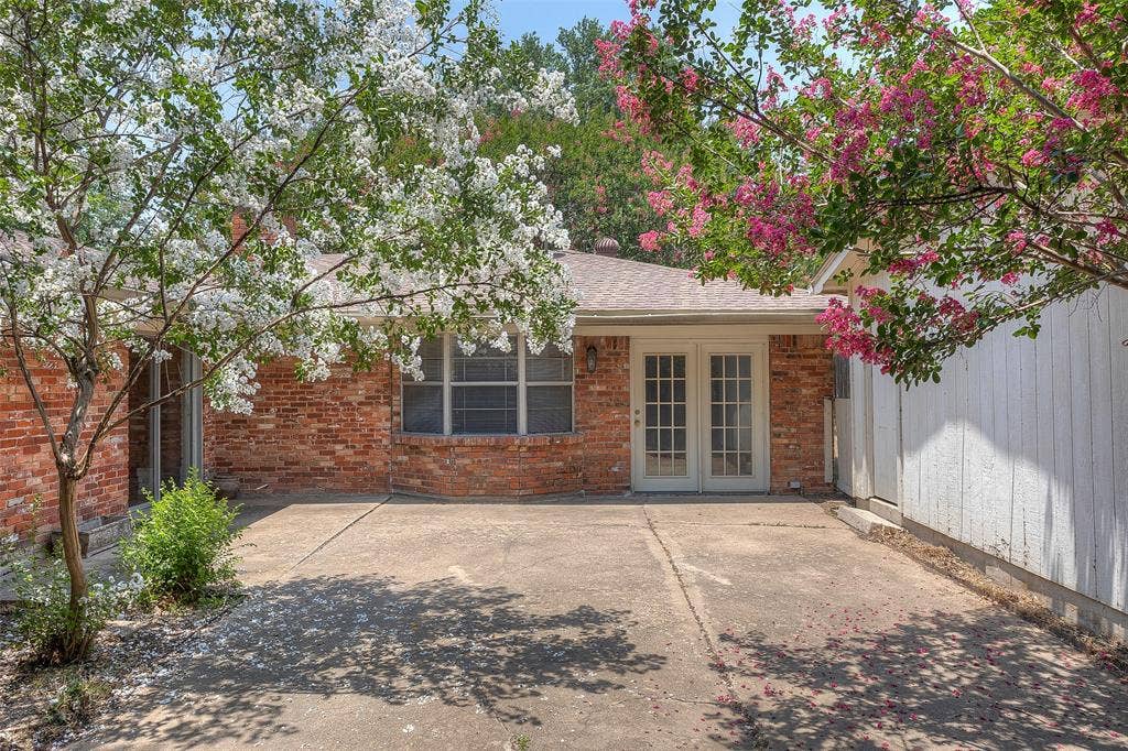 6948 Valhalla Road, Fort Worth, TX 76116 6948 Valhalla Road, Fort Worth, TX 76116