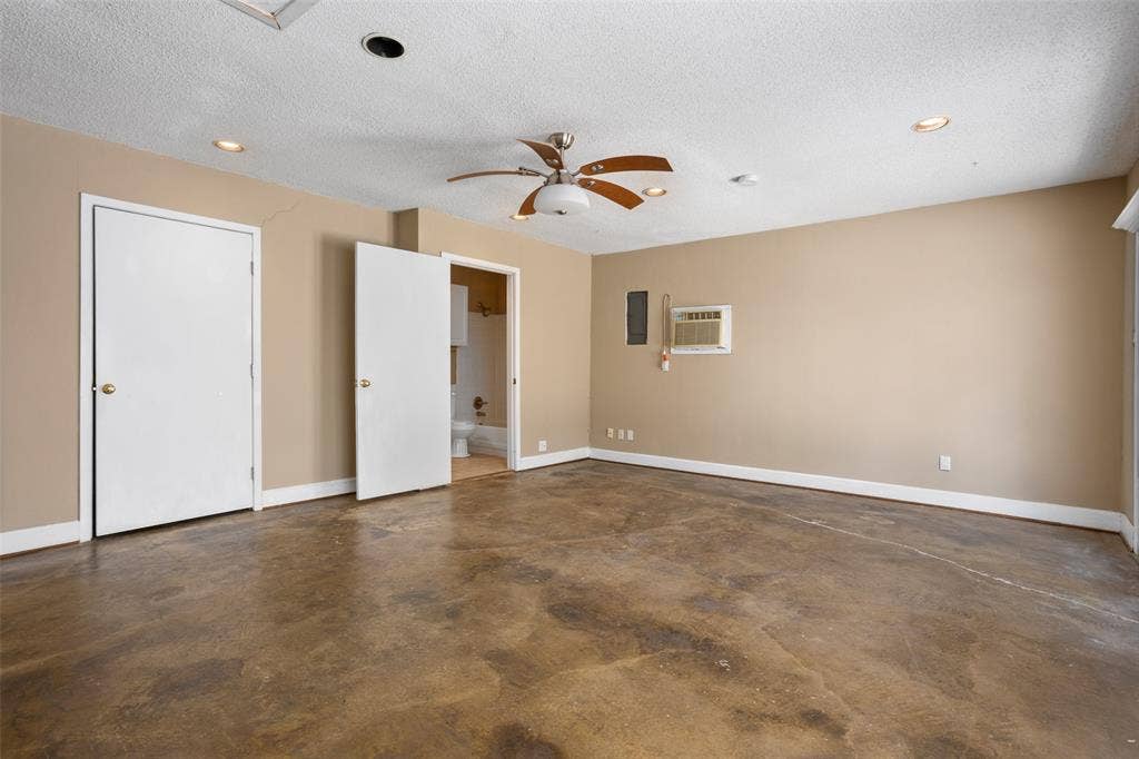 6948 Valhalla Road, Fort Worth, TX 76116 6948 Valhalla Road, Fort Worth, TX 76116