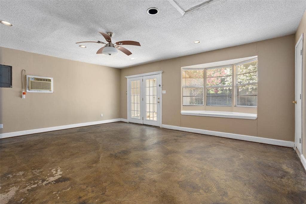6948 Valhalla Road, Fort Worth, TX 76116 6948 Valhalla Road, Fort Worth, TX 76116
