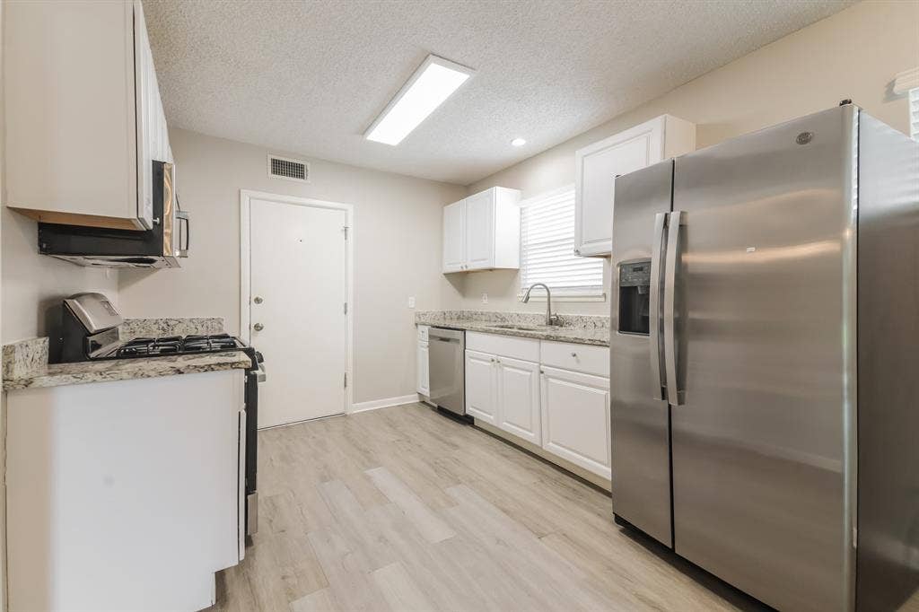 7431 Piedmont Drive, Dallas, TX 75227 7431 Piedmont Drive, Dallas, TX 75227