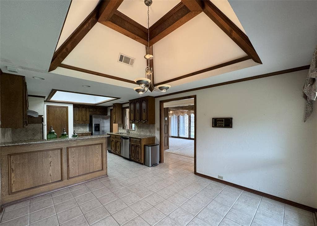 4220 Brooktree Lane, Dallas, TX 75287 4220 Brooktree Lane, Dallas, TX 75287