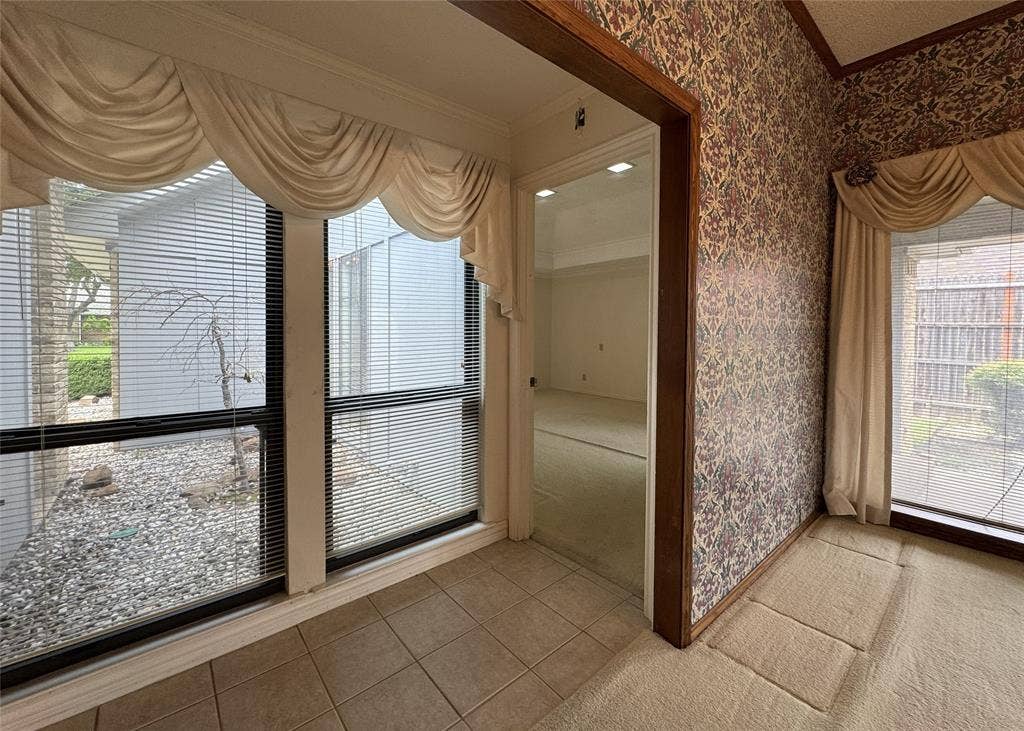 4220 Brooktree Lane, Dallas, TX 75287 4220 Brooktree Lane, Dallas, TX 75287
