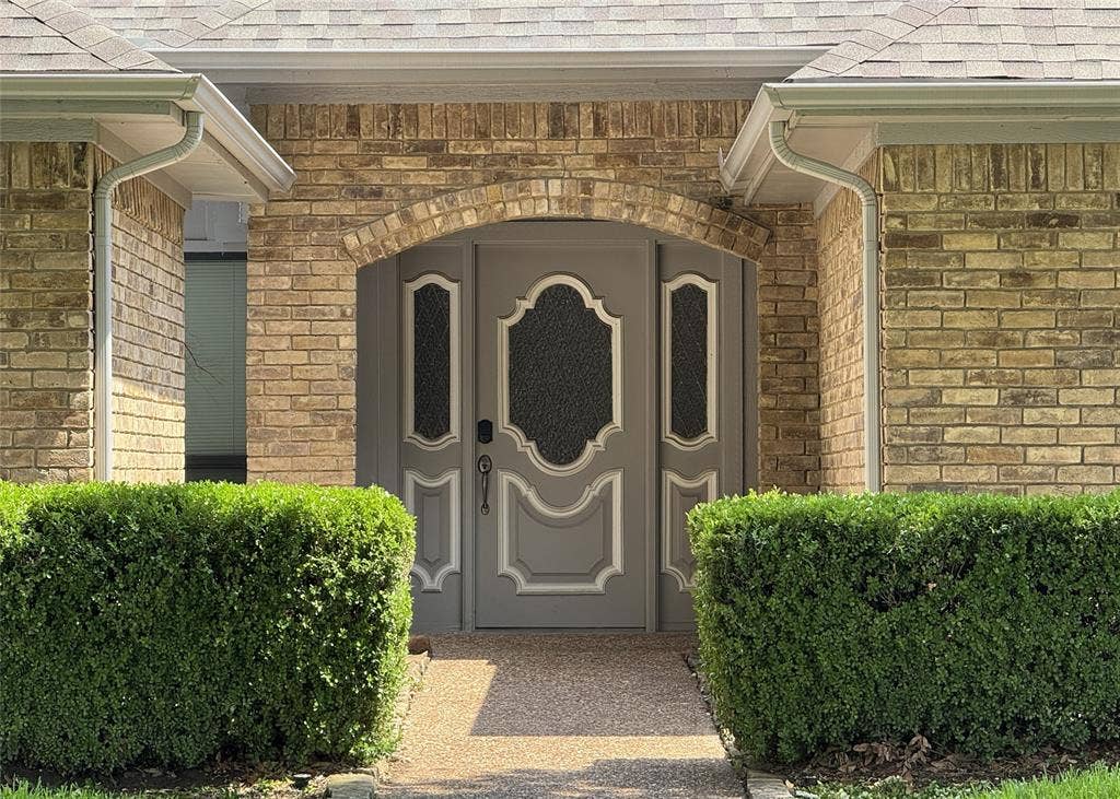 4220 Brooktree Lane, Dallas, TX 75287 4220 Brooktree Lane, Dallas, TX 75287