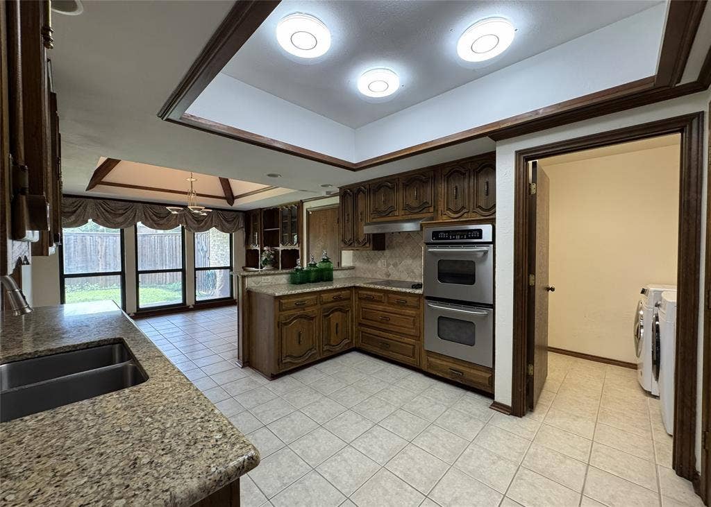 4220 Brooktree Lane, Dallas, TX 75287 4220 Brooktree Lane, Dallas, TX 75287